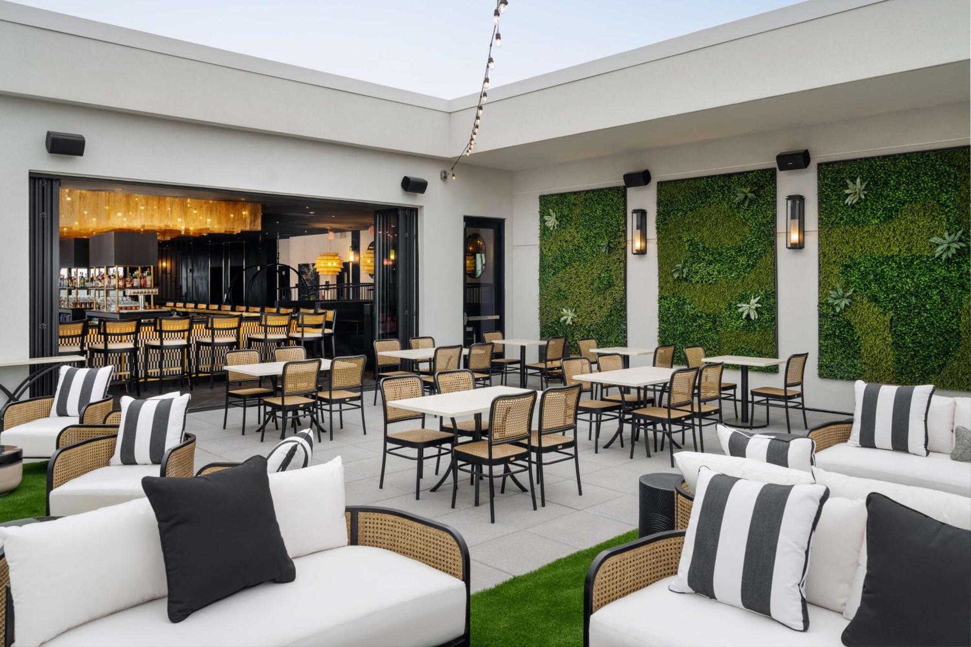 Homewood Suites By Hilton Raleigh Downtown Extérieur photo